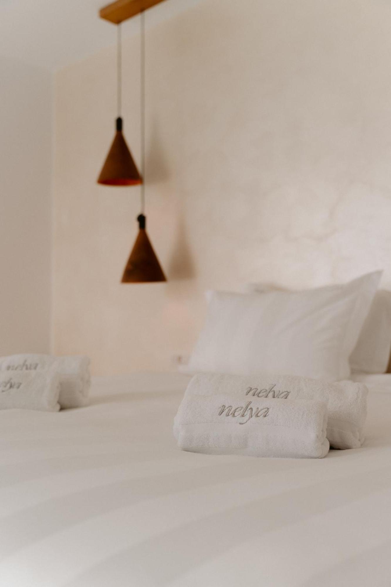 Nelya Suites (Adults Only) Мегалохори Экстерьер фото